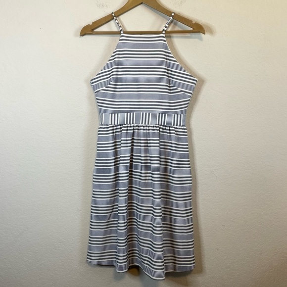 NWT Banana Republic Womens Blue White Stripe A-Line Dress with Pockets Size 2P - Picture 1 of 11